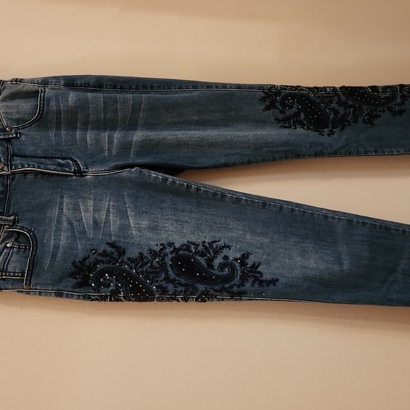 Earl Women's  Blue Jeans Mid-Rise Skinny Ankle Embossed rhinestones size 10 - Picture 1 of 6